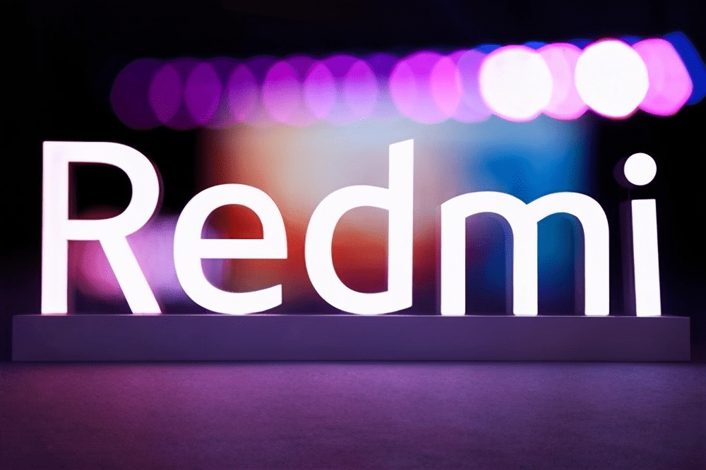 Redmi首款游戏手机月底见！真机谍照曝光，价格成最后悬念