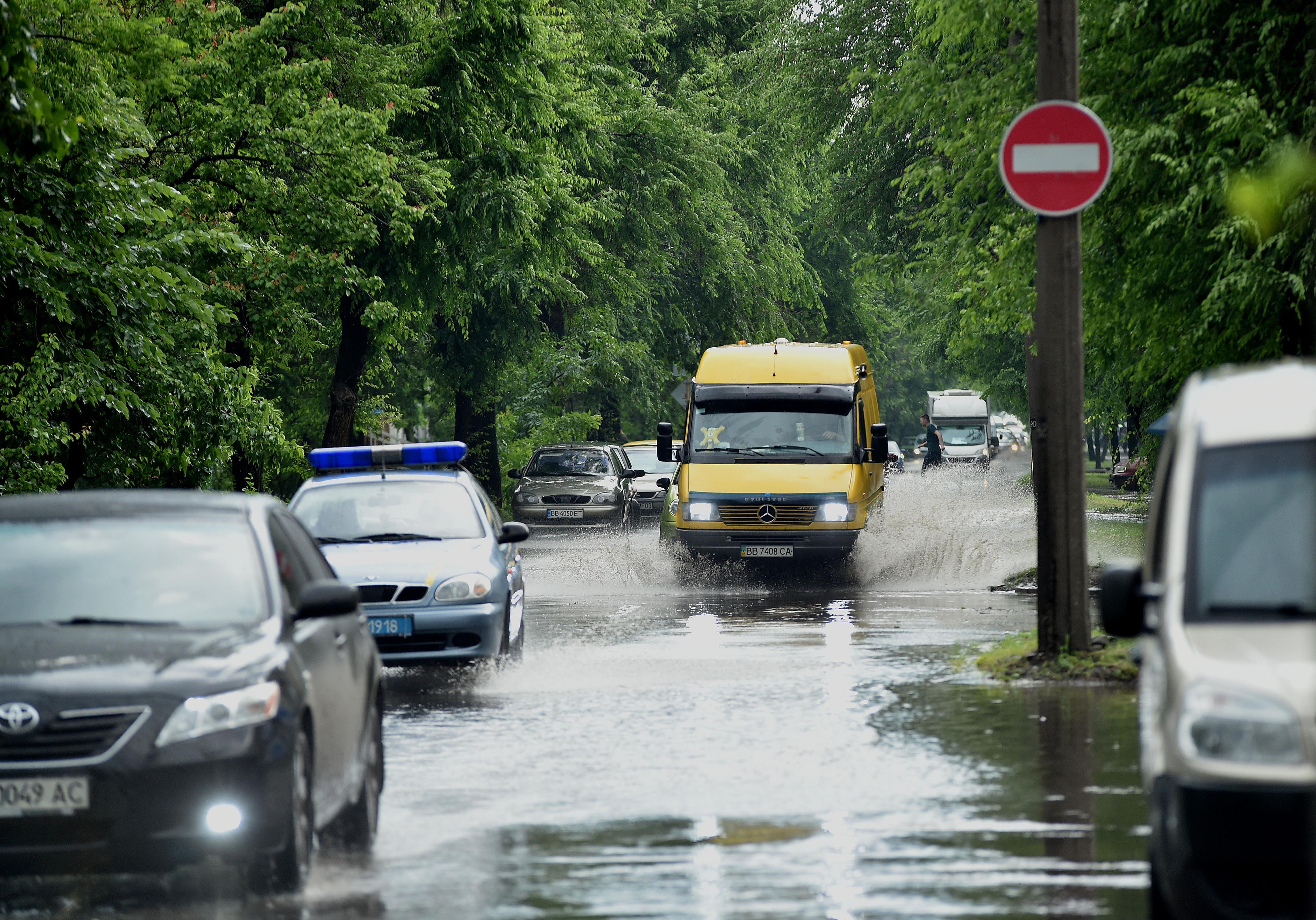 乌克兰东部地区遭遇强降雨天气